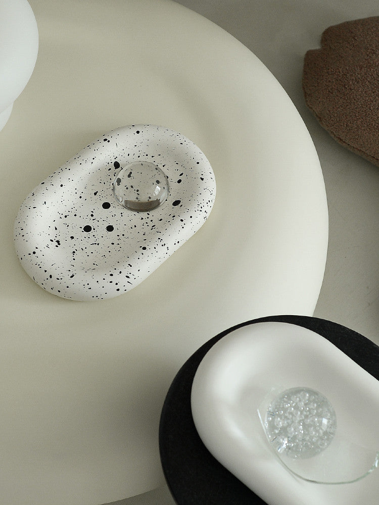 Ceramic Matte Oval Dinner Plate Nordic Ins Decoration Storage Tray Cake Salad Splash Ink صحن عشاء بيضاوي من السيراميك بملمس مطفي، تصميم نوردي (إسكندنافي)، يستخدم للديكور أو للتخزين، مناسب لتقديم الكعك أو السلطة، مزخرف بنمط رش حبر مقاس ١٢ انش